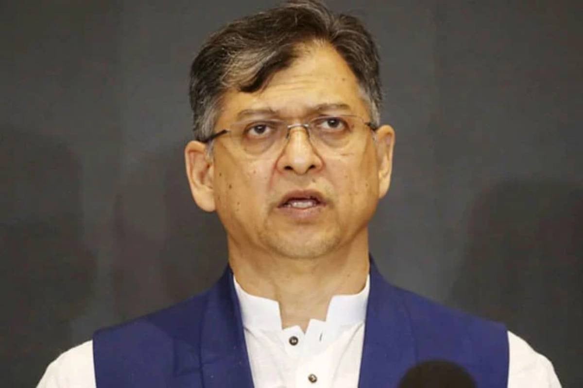 Referendum on July Charter could coincide with election day: Salahuddin