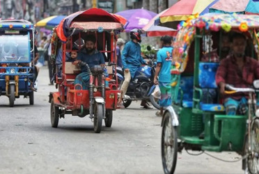 Battery-run rickshaws: A growing road safety crisis