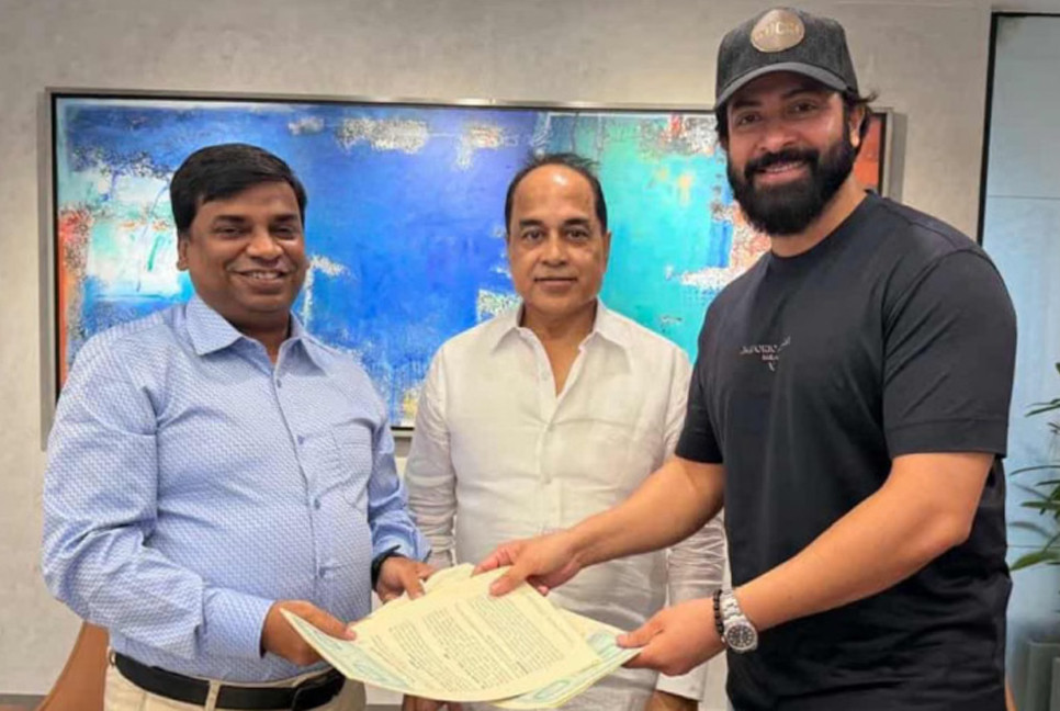 Shakib Khan signs film with Sun music and Motion Pictures
