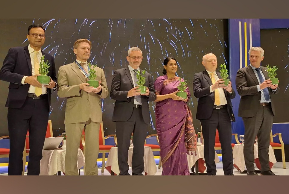 Rizwana calls for stronger international support on climate action, energy transition