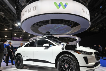 US firm's driverless taxis set to hit London roads in 2026