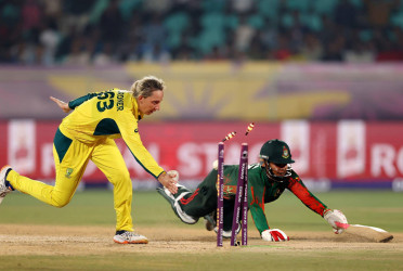 Bangladesh suffer 10-wicket defeat to Australia