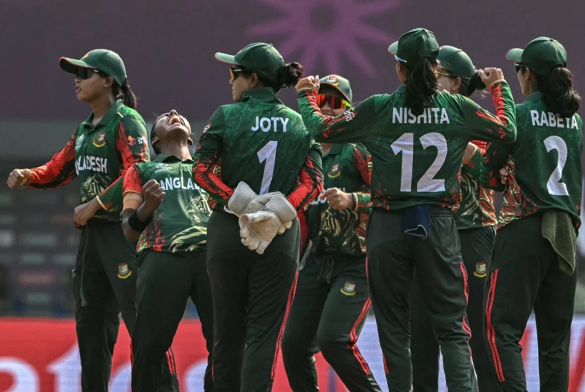 Shorna stars as Bangladesh bundle Sri Lanka out for 202