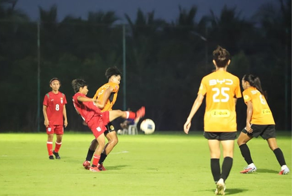 Bangladesh go down 3-0 to Thailand in 1st friendly match