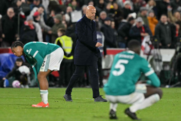 Liverpool suffer fourth consecutive defeat at Brentford