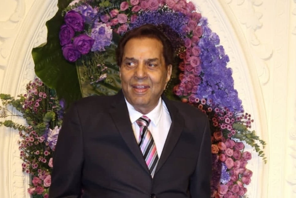 Veteran Actor Dharmendra hospitalised in Mumbai