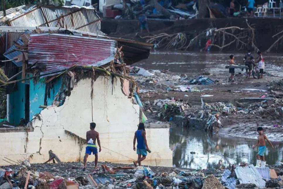 Death toll rises to 114 as Typhoon Kalmaegi devastates Philippines