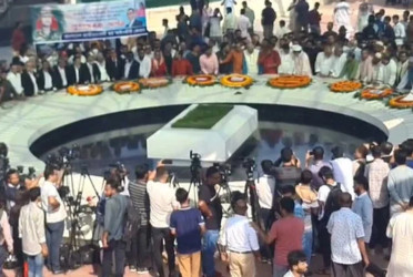 People from all walks of life gather at Ziaur Rahman's mausoleum