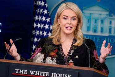 BBC ‘100% fake news’ says Trump’s press secretary