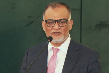 Import if onion prices do not fall this week: Commerce Adviser