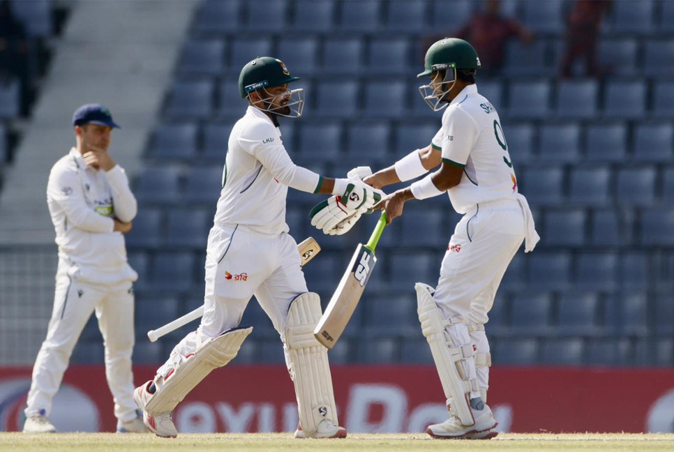 Bangladesh declare at 587, take 301-run lead in Sylhet Test