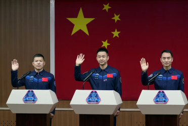 What has happened to the damaged spacecraft at China's space station?