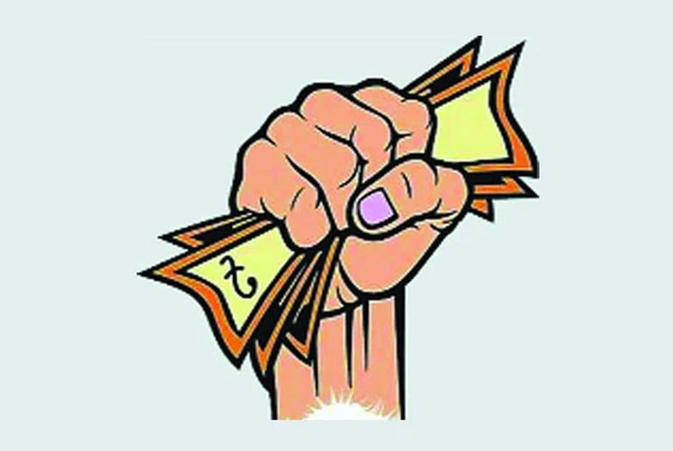Ordinary people helpless under extortionists’ grip