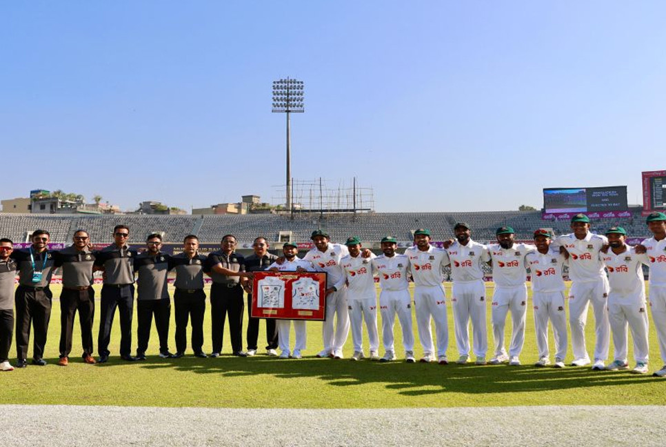 Mushfiqur marks 100th test with special jersey tribute