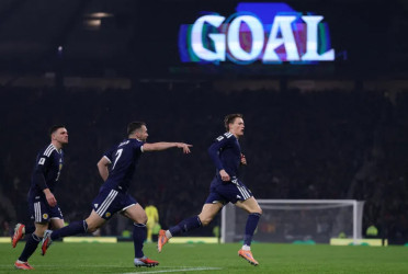 Scotland beat Denmark 4-2 to book first WC spot since 1998