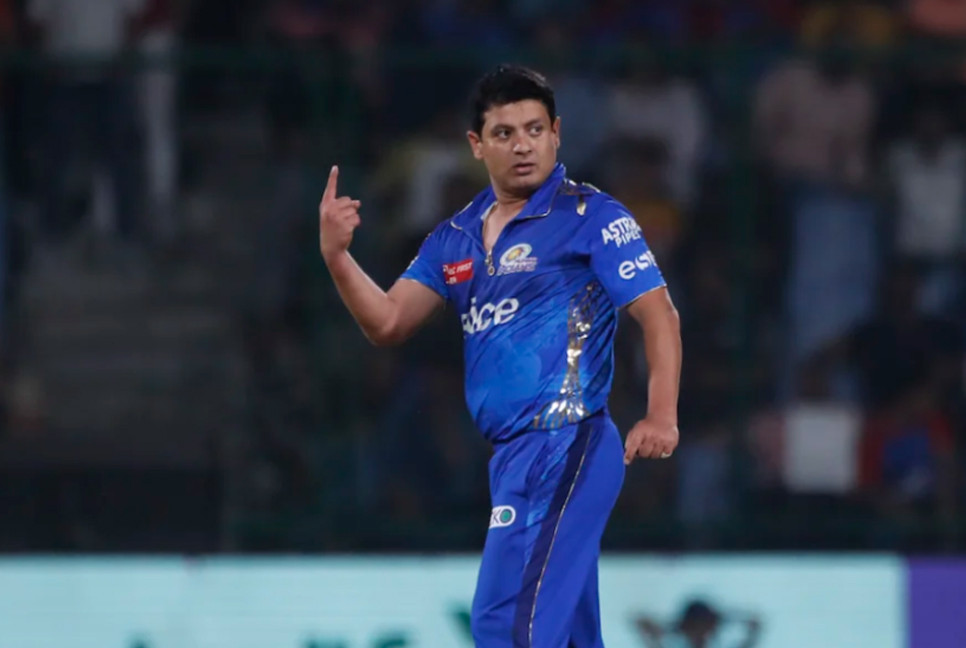 Piyush Chawla becomes first Indian player in BPL auction