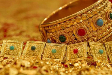 Gold price hiked  to Tk2,10,570 per bhori