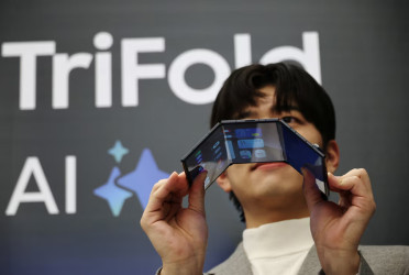Samsung launches Galaxy TriFold as competition set to heat up