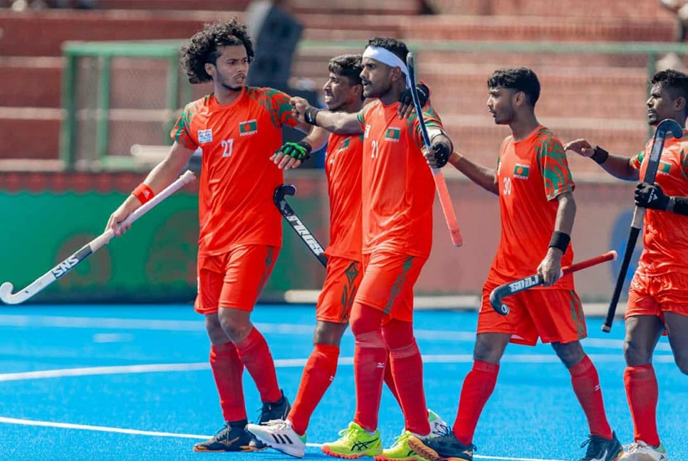 Bangladesh U-21 hockey team face South Korea today