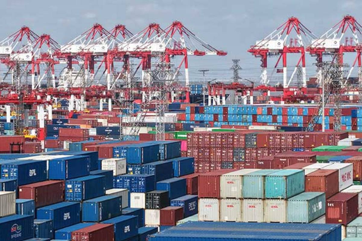 China’s trade surplus tops $1 trillion despite drop in US exports