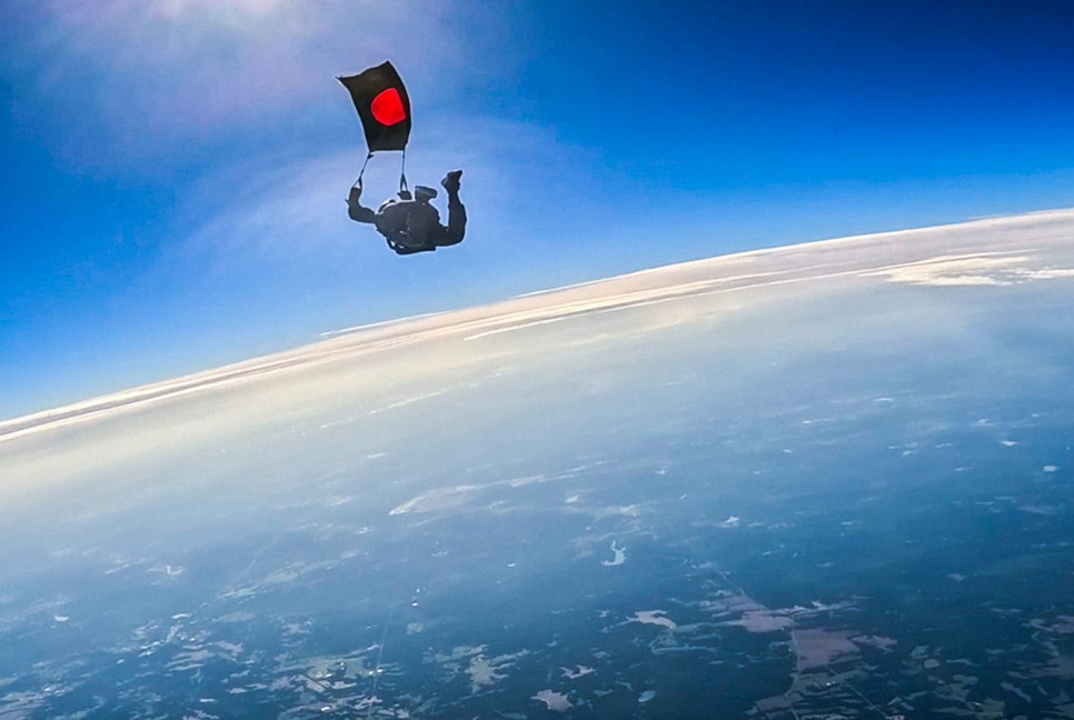 Bangladesh to set world record with largest flag-parachuting display on Victory Day