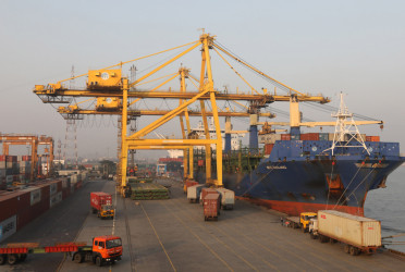 Industrial imports collapse amid tight controls, uncertainty