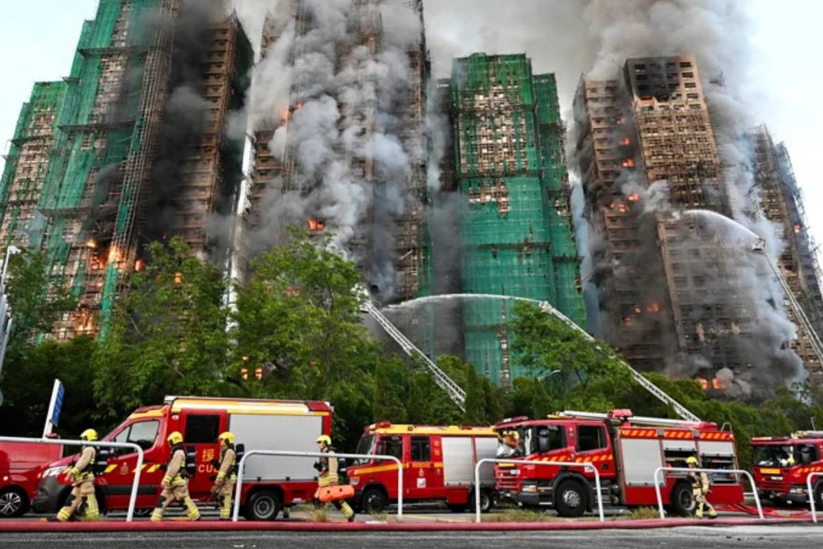 Fire kills 12 in residential building in Southern China, reports state media