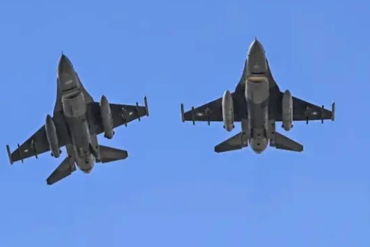 US F-16 upgrade package to keep Pakistan’s fighter fleet combat-ready Thru 2040: Analysts