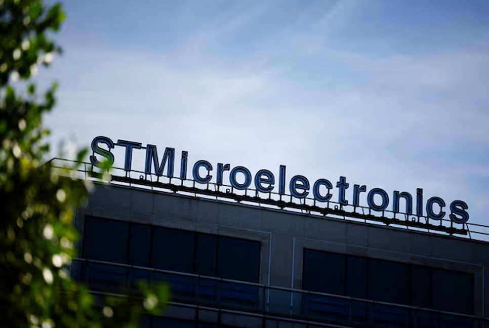 STMicro shipped 5 billion chips for Starlink in past decade; double by 2027