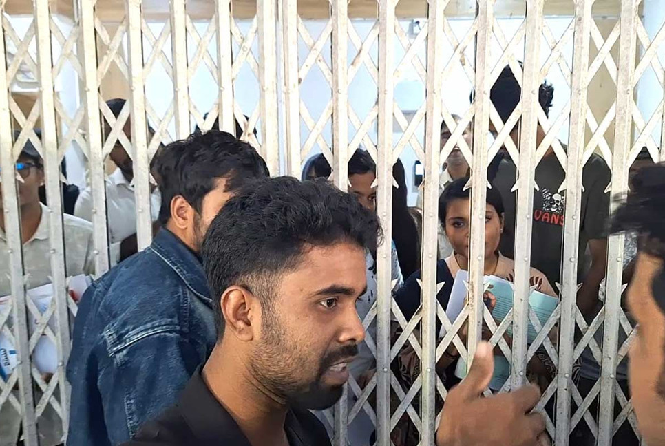 CU administrative building locked over controversial remarks by pro-vice chancellor