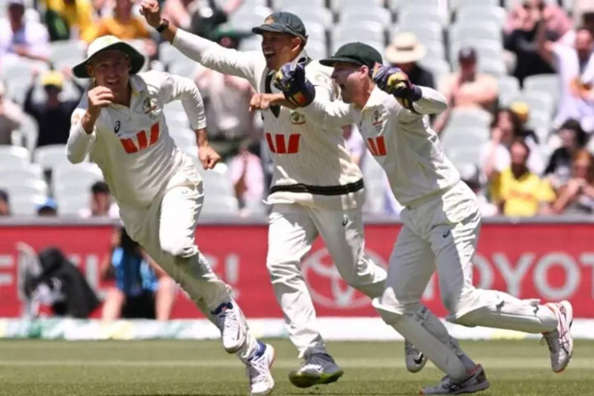 ‘Awesome’ Australia dominate to clinch Ashes as England left hurting