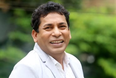 An artiste must have a generous heart: Mosharraf Karim