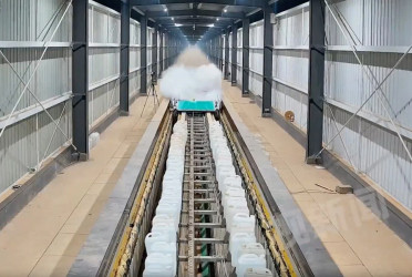 Chinese train breaks world record, hits 700 kmph in just two seconds