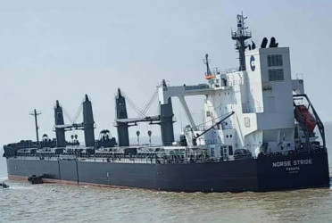 Another shipment of over 56,000 mt of US wheat arrives at Ctg port