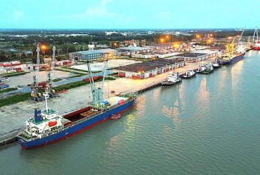 Record 17,387 containers handled at Mongla Port in six months
