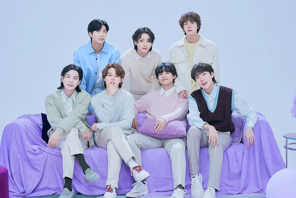 BTS confirms March return, ending nearly four-year break