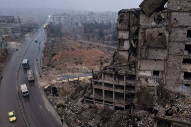 Syrian army declares eastern Aleppo closed military zone as clashes with Kurds escalate