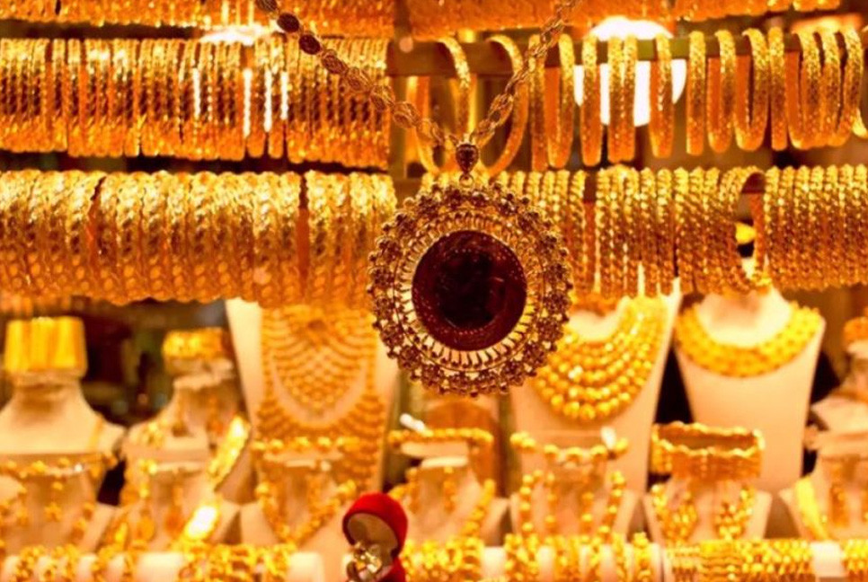Gold keeps breaking records, hits Tk2.34 lakh per bhori