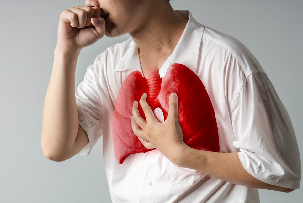 5 early lung cancer symptoms non-smokers should never ignore