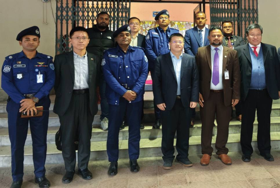 Chinese envoy visits Uttara EPZ