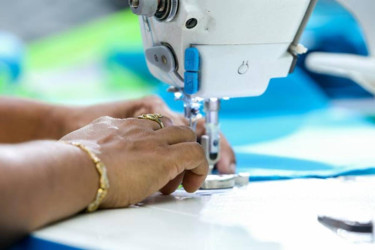 RMG sector faces turmoil as yarn import dispute deepens