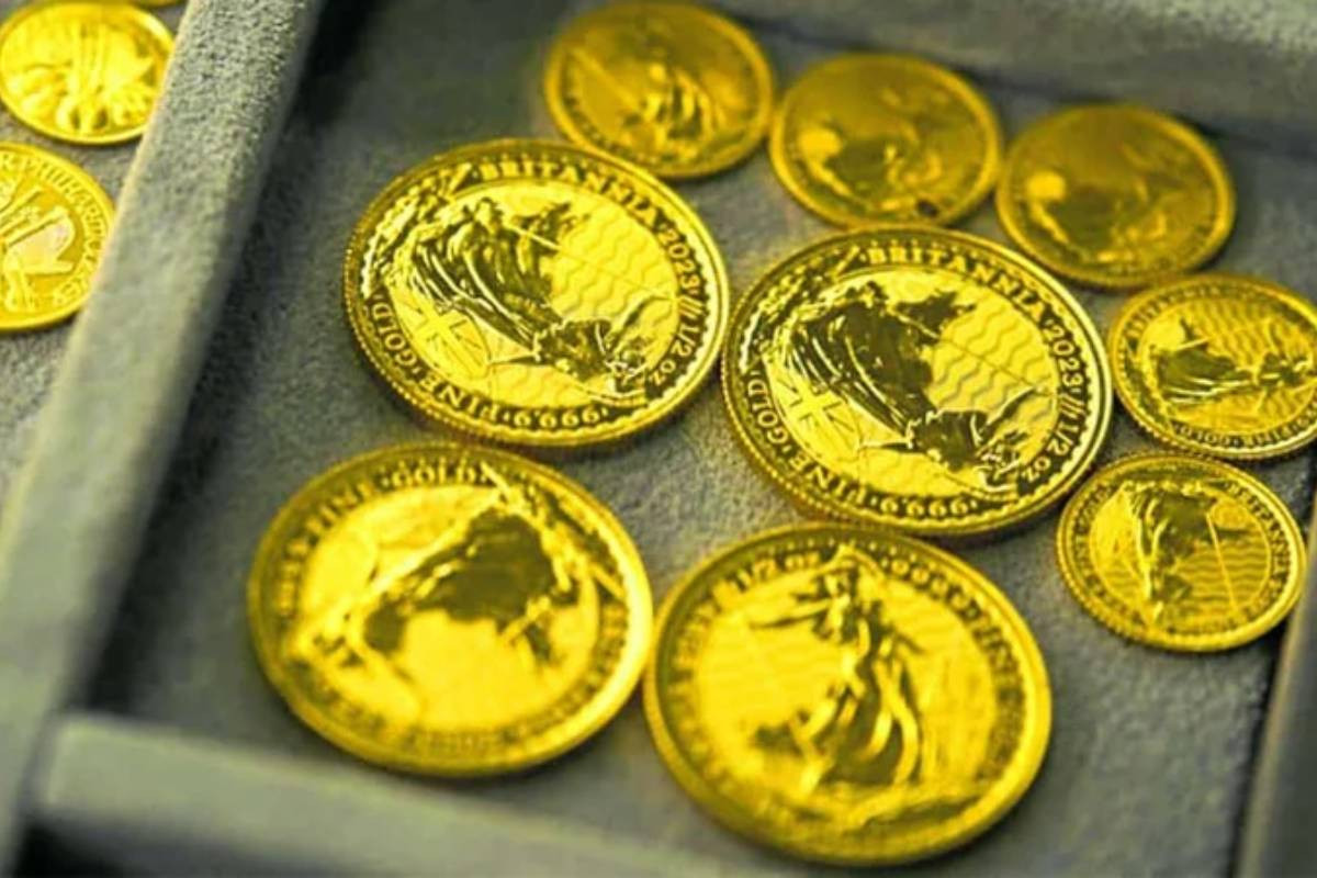 Gold tops record $5,000 amid policy uncertainty, geopolitical tension