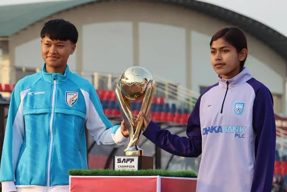 Bangladesh take on India in final Saturday