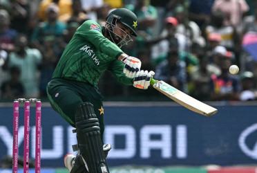 Pakistan beat Netherlands by three wickets