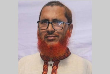 Thakurgaon Jamaat Ameer held at Syedpur Airport with Tk74 lakh