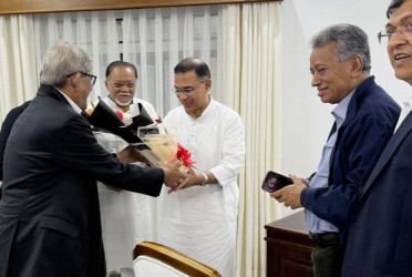 Fakhrul greets Tarique on BNP’s historic victory