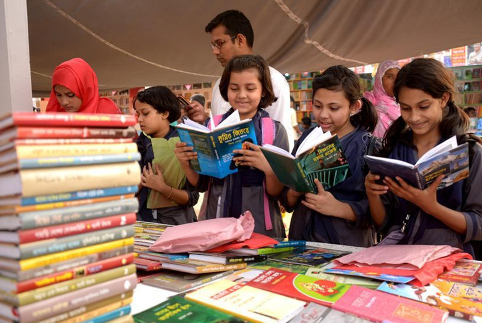 Bangla Academy goes ahead with Ekushey Book Fair amid Ramadan boycott threat