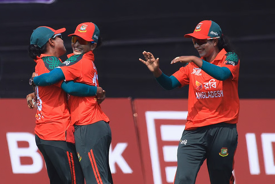 Bangladesh beat Malaysia by 90 runs