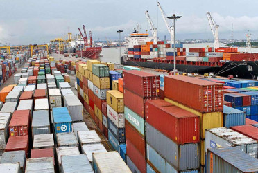 Traders seek easier import policy, loan facilities