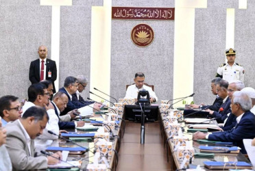 PM presides over cabinet meeting